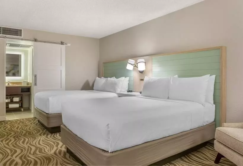 Wyndham Garden Lake Buena Vista Disney Springs® Resort Area