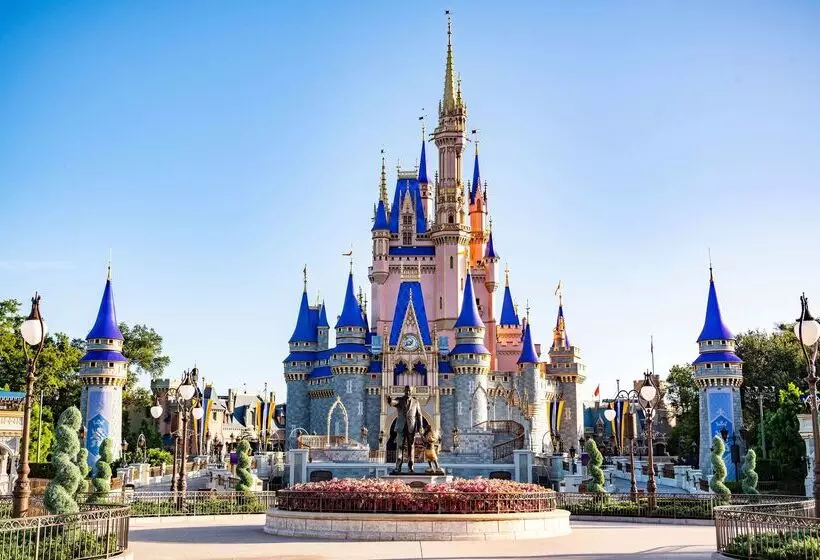 Wyndham Garden Lake Buena Vista Disney Springs® Resort Area