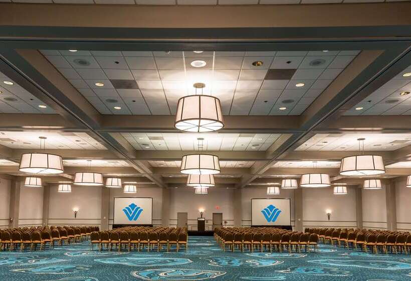 Wyndham Garden Lake Buena Vista Disney Springs® Resort Area