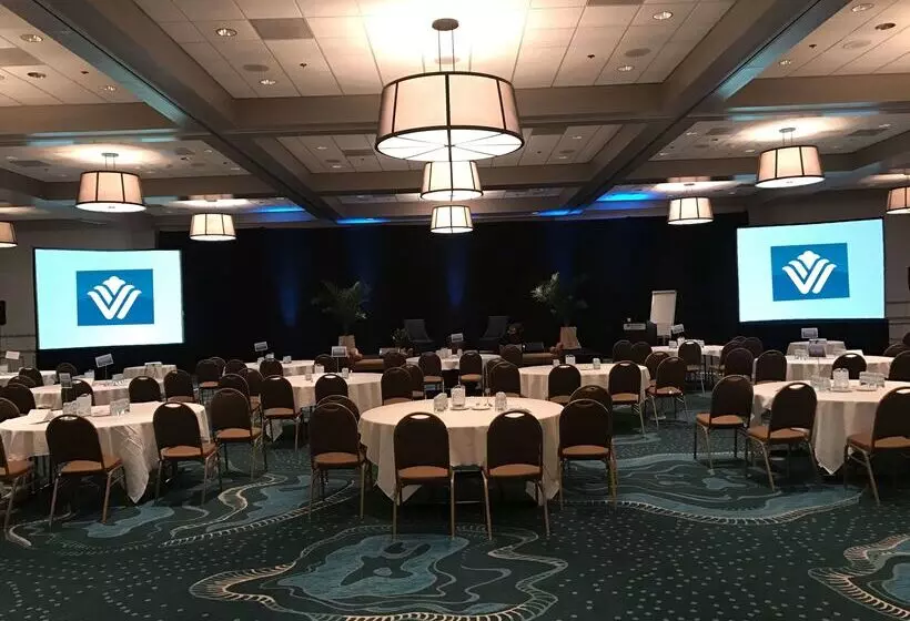 Wyndham Garden Lake Buena Vista Disney Springs® Resort Area