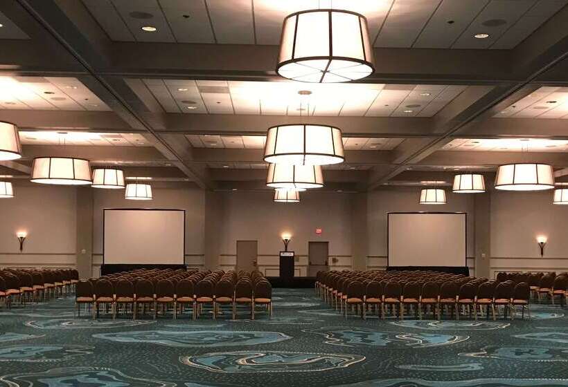 Wyndham Garden Lake Buena Vista Disney Springs® Resort Area