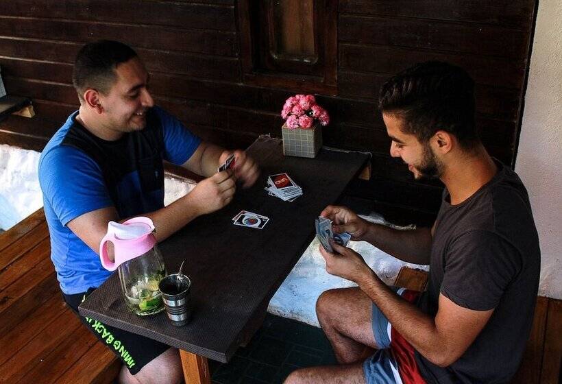 Bed and Breakfast Hostel Haus