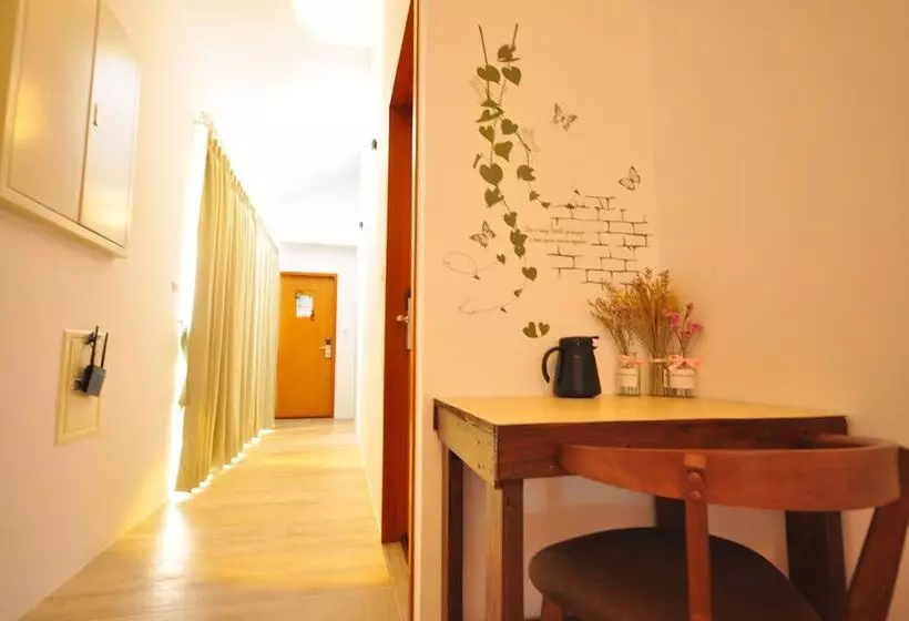 تختخواب و صبحانه Sea Daughter S Homestay