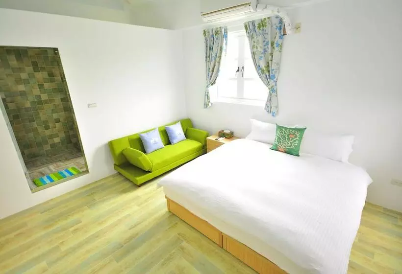 تختخواب و صبحانه Sea Daughter S Homestay