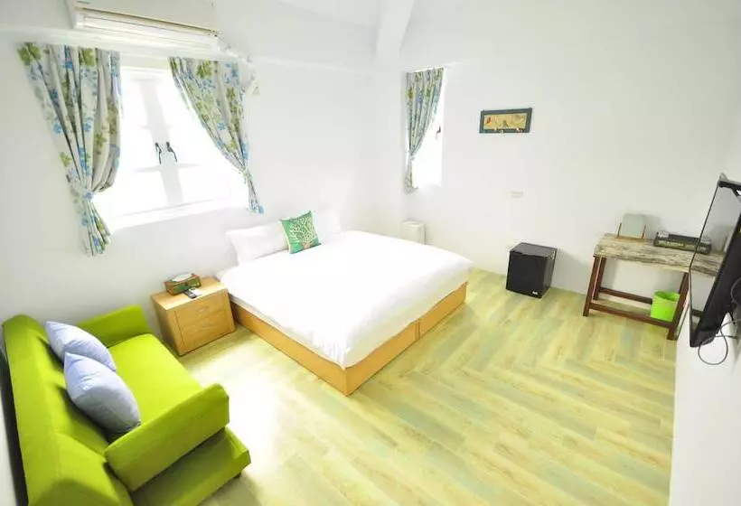تختخواب و صبحانه Sea Daughter S Homestay