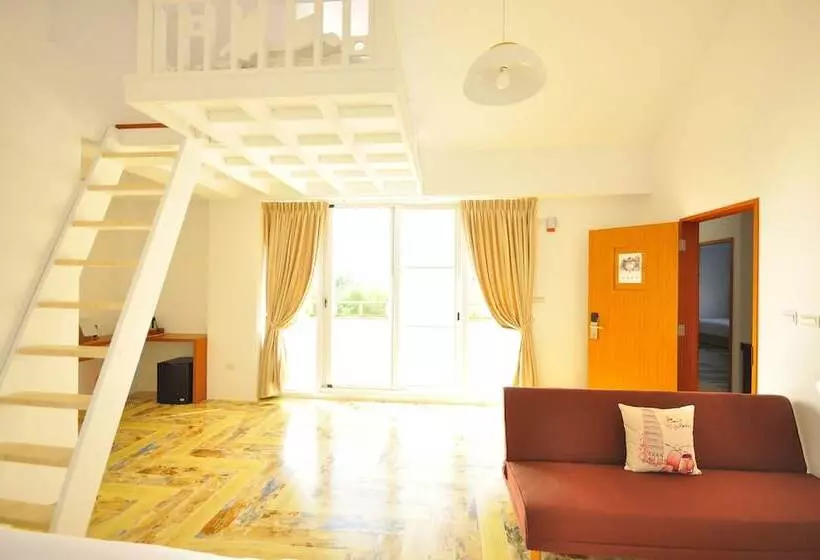 تختخواب و صبحانه Sea Daughter S Homestay