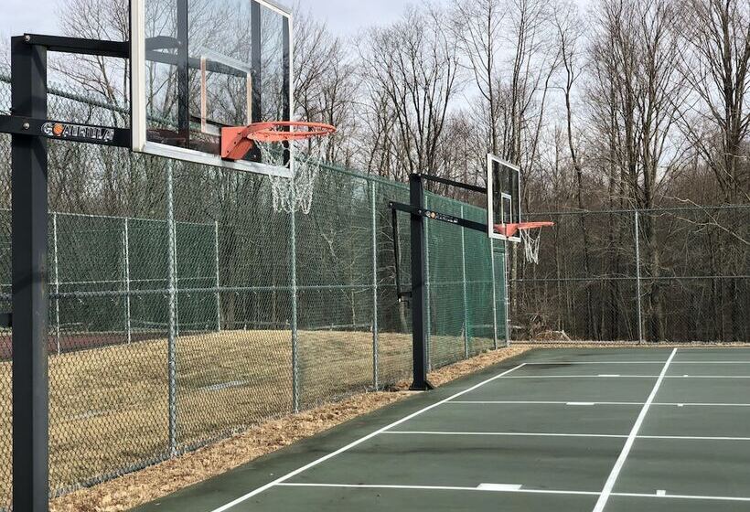 Equestrian House Log Cabin