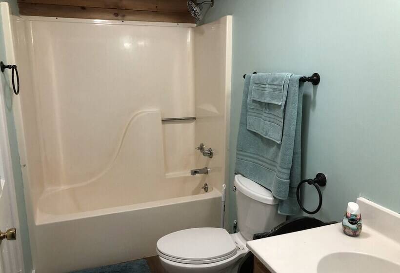 Equestrian House Log Cabin