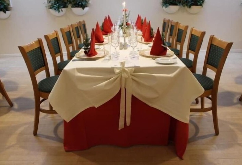 فندق فئة نجمة واحدة Auning Kro