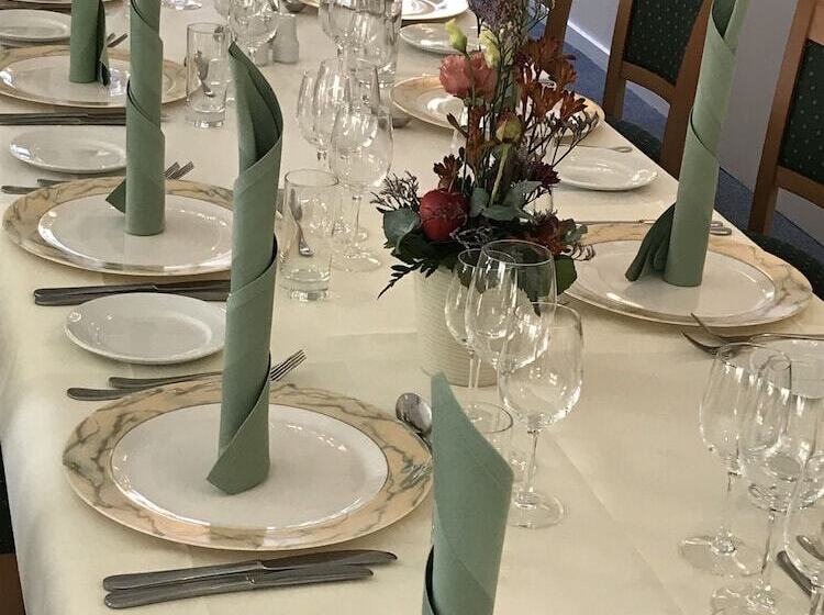 فندق فئة نجمة واحدة Auning Kro