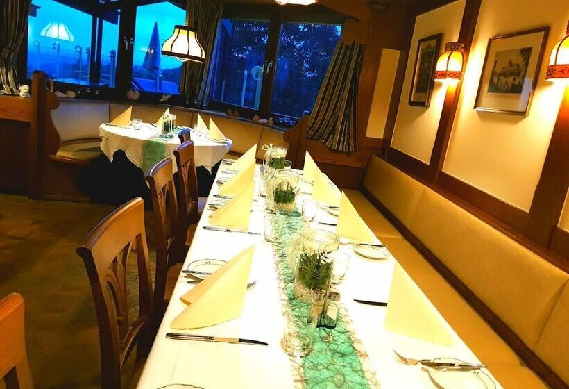 פונדק Gasthof Rössle