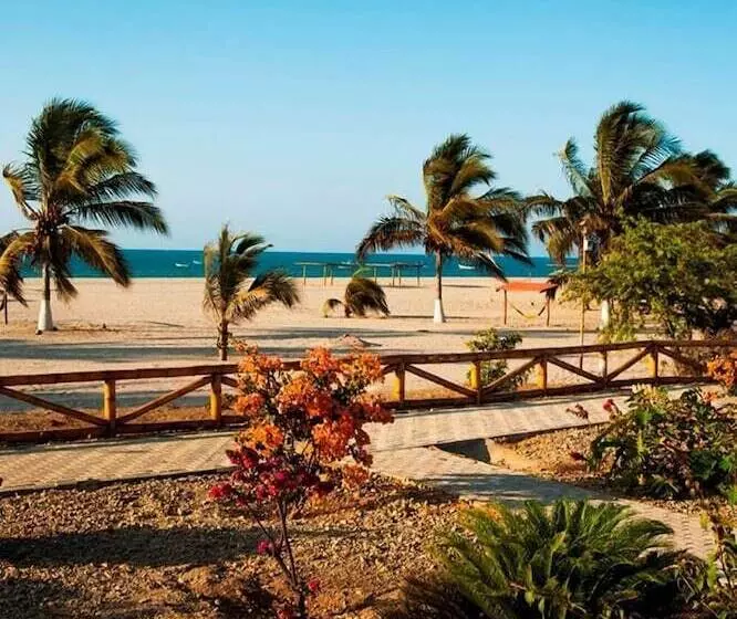 ホテル Amotape Comfort