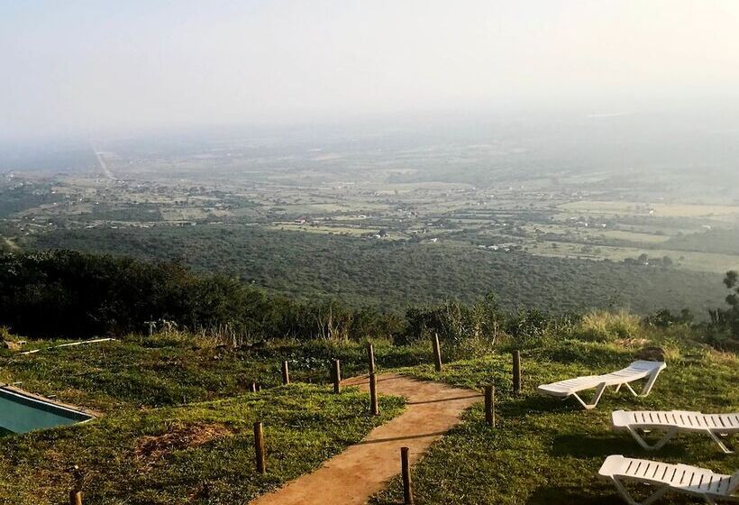 هتل Buckswood Hilltops