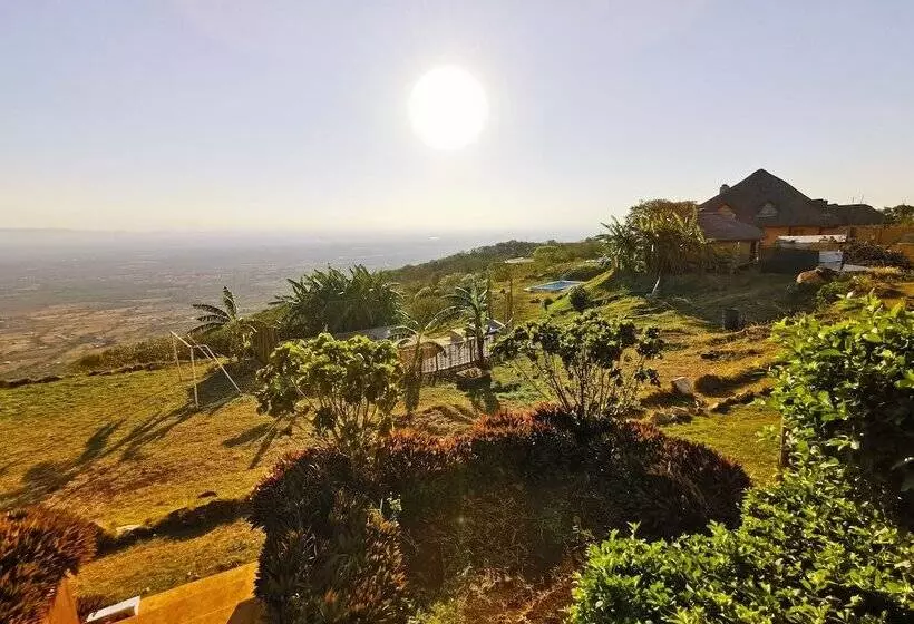 هتل Buckswood Hilltops