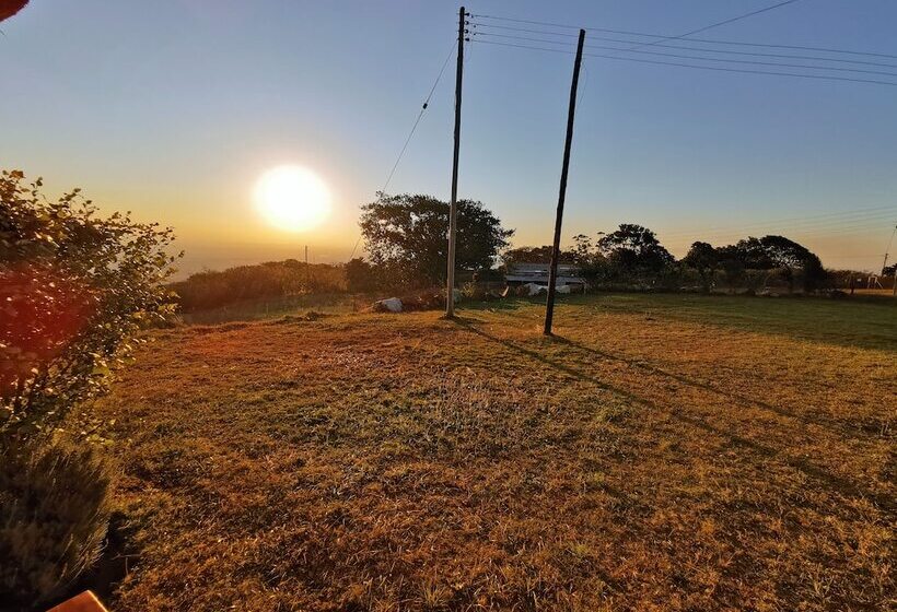 هتل Buckswood Hilltops