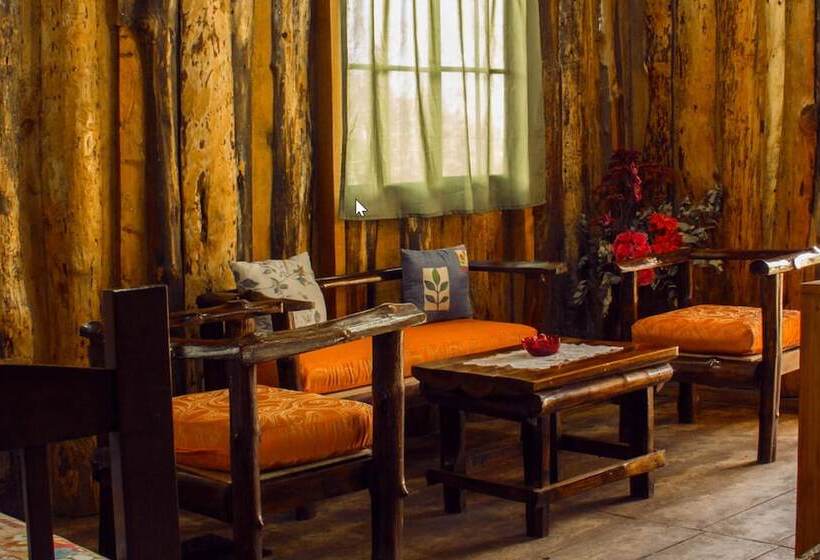 فندق Cabañas Alla Arriba