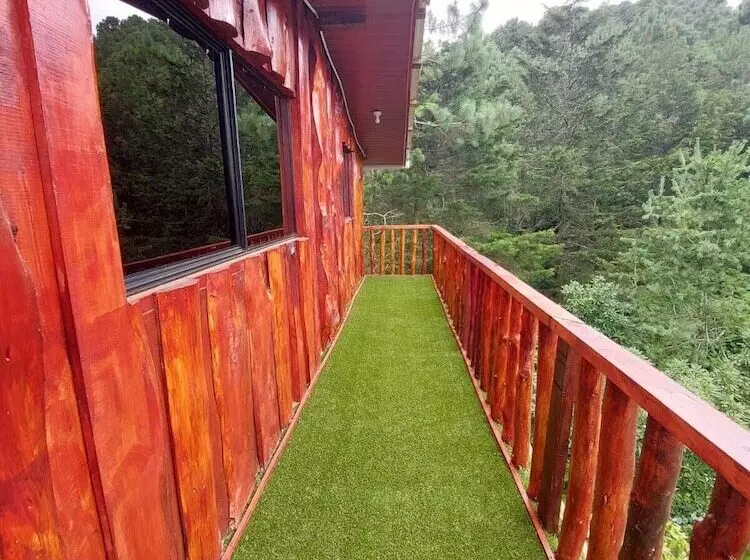 Hotelli Cabañas Alla Arriba