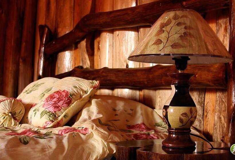 فندق Cabañas Alla Arriba