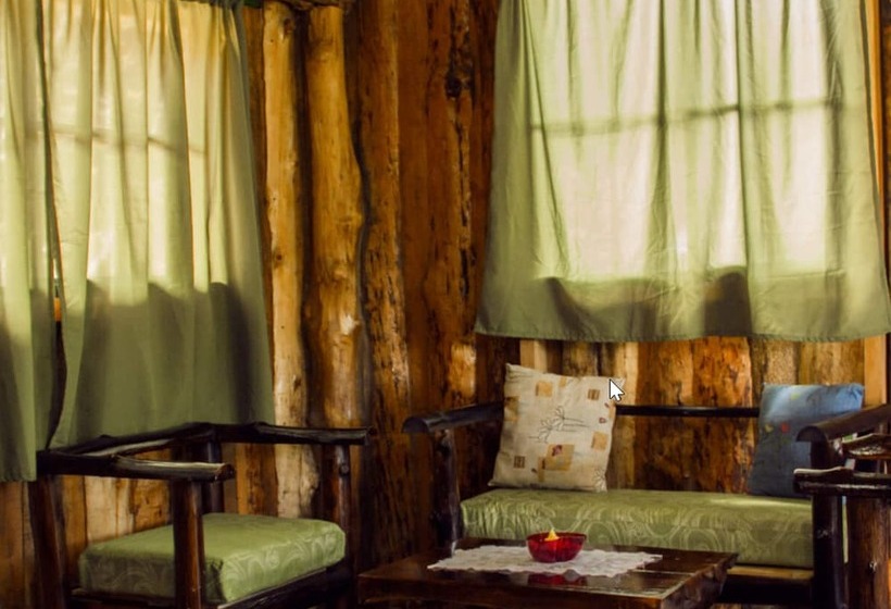 فندق Cabañas Alla Arriba