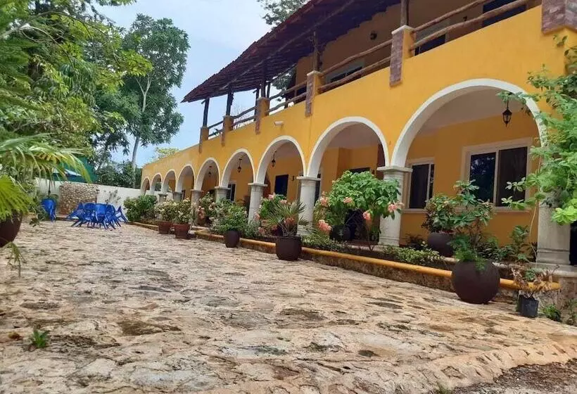 Hotelli Casa Novelo