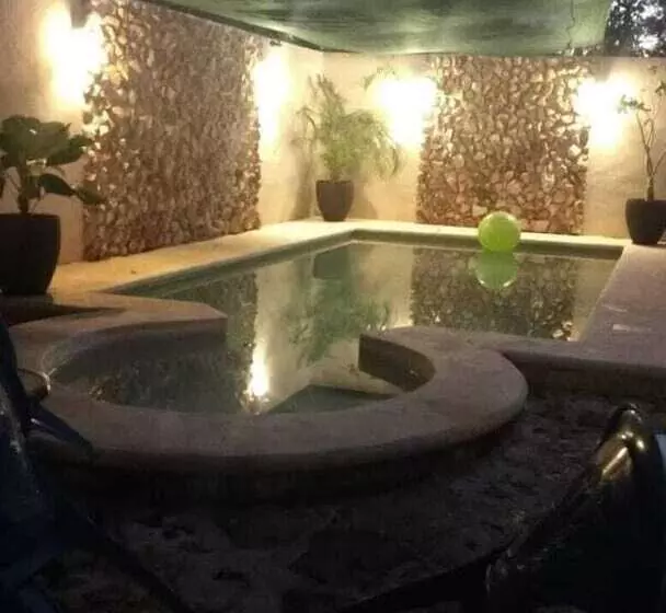 Hotelli Casa Novelo