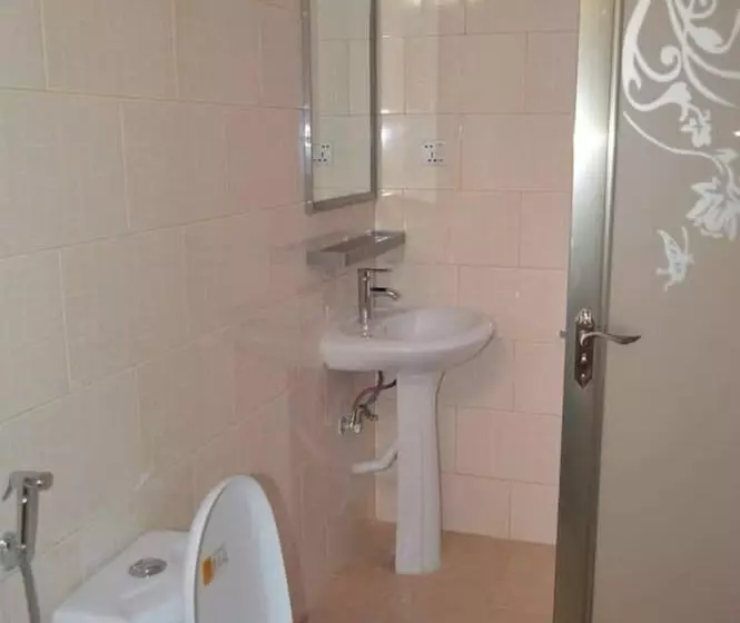 Hotelli Dalma Zambarau Lodge