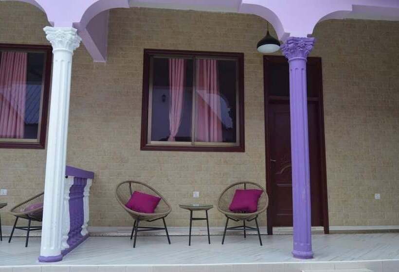 בית מלון כפרי Dalma Zambarau Lodge