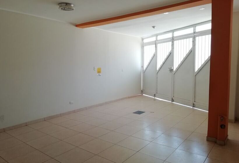 호텔 Nakeli Hospedaje