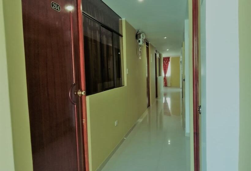 호텔 Nakeli Hospedaje