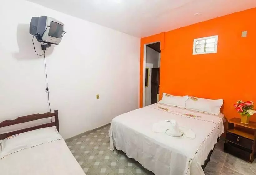 ホテル Pousada Bionica