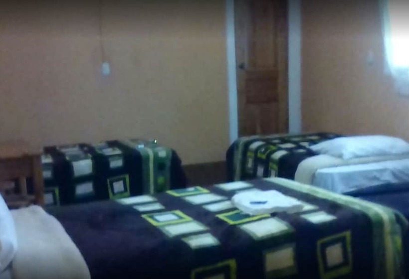 هتل Puertas Del Cielo