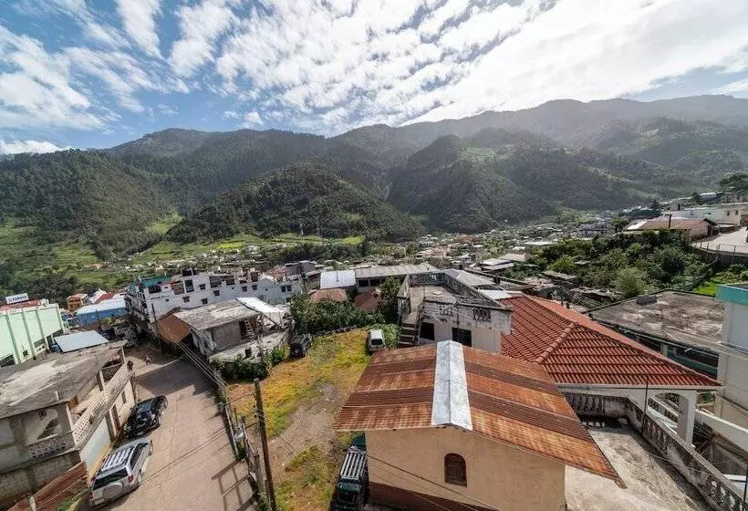 هتل Puertas Del Cielo