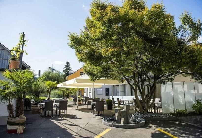 Отель Restaurant Zum Sternen