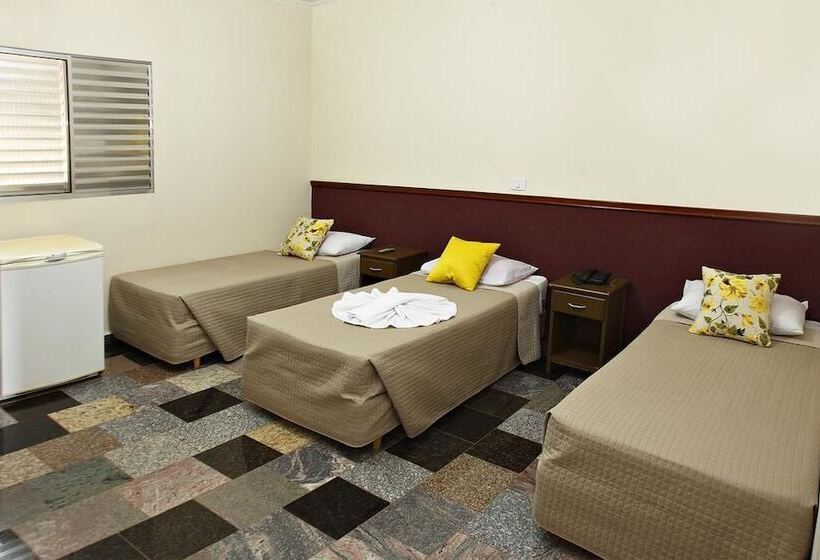 Отель Santa Amélia