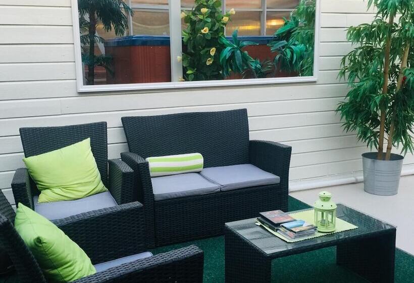 ホテル Vikedal Relax Center