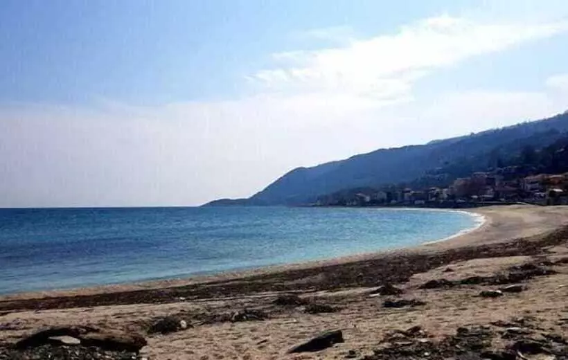 Katerina Fotopoulos Homes & Apartments