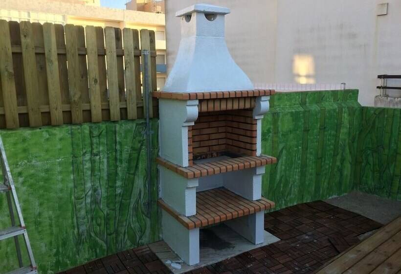 Native Surfhouse   Hostel