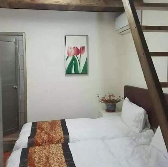 پانسیون Joylin Inn