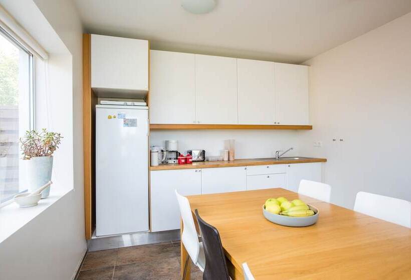 پانسیون Kvöldstjarnan Gistiheimili