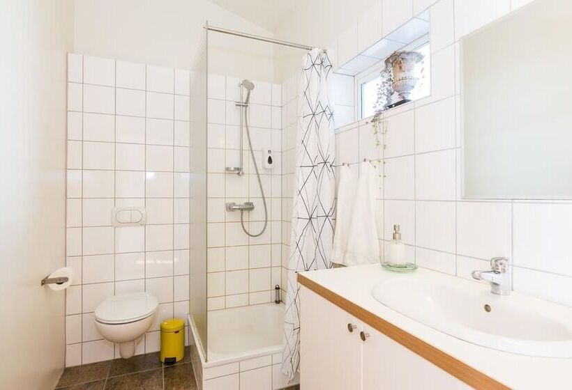 پانسیون Kvöldstjarnan Gistiheimili