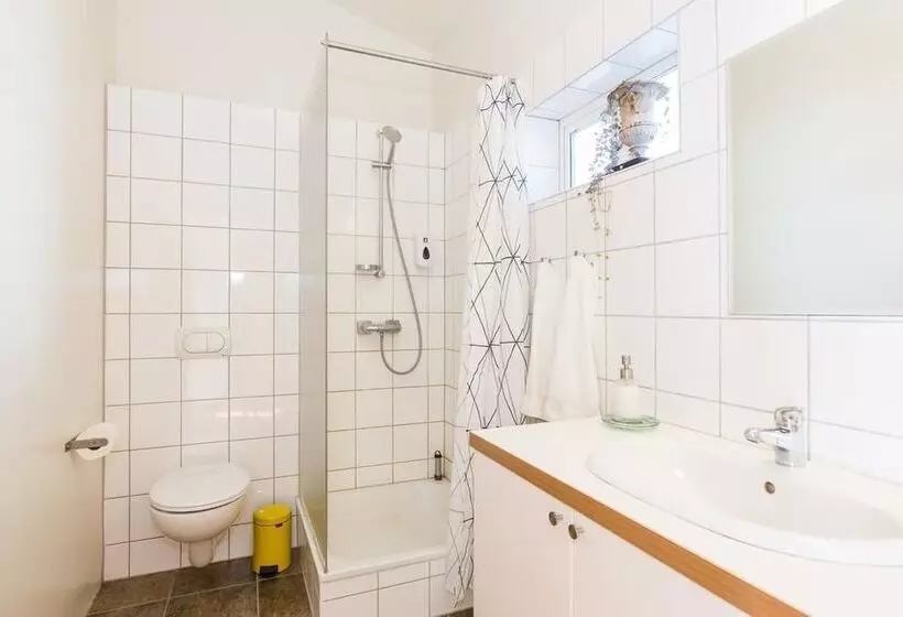 پانسیون Kvöldstjarnan Gistiheimili