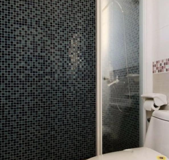 پانسیون Love Player