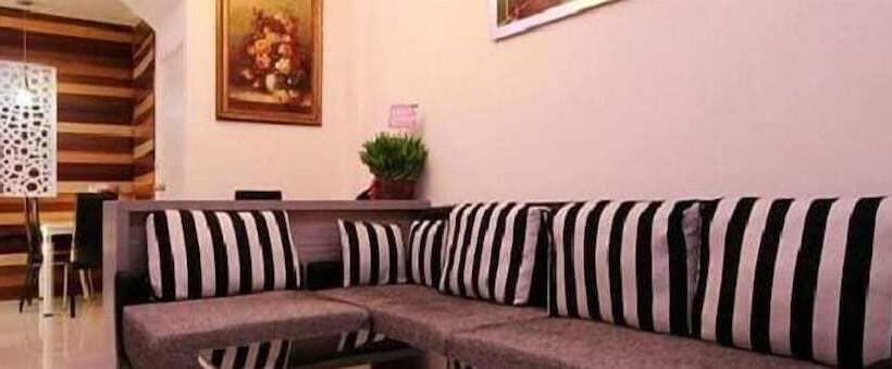 پانسیون Love Player