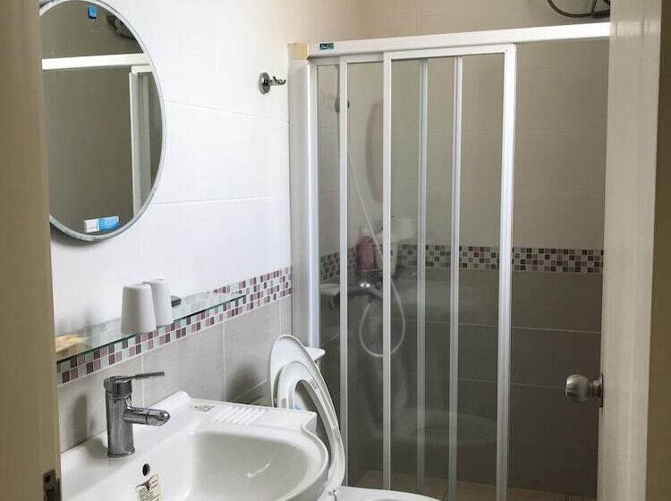 پانسیون Love Player