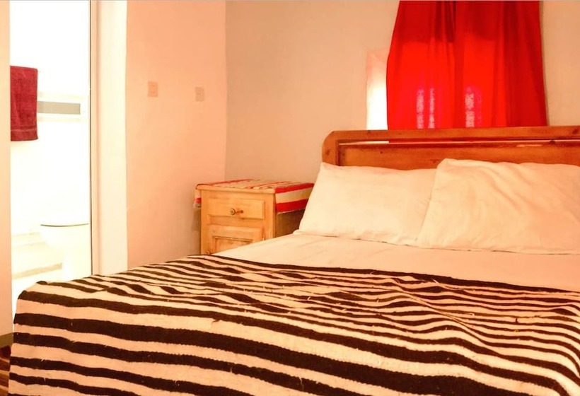 Pension Monkey Finger House