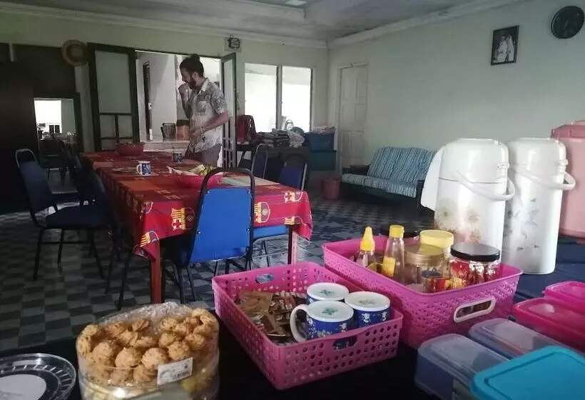 Majatalo Mulu Diana Homestay