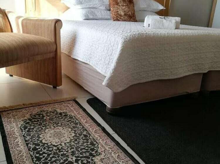 پانسیون Old Hoek Guest House