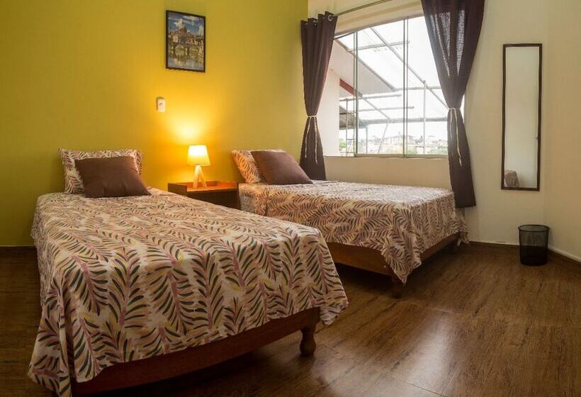 Пансион Tobbi Guest House