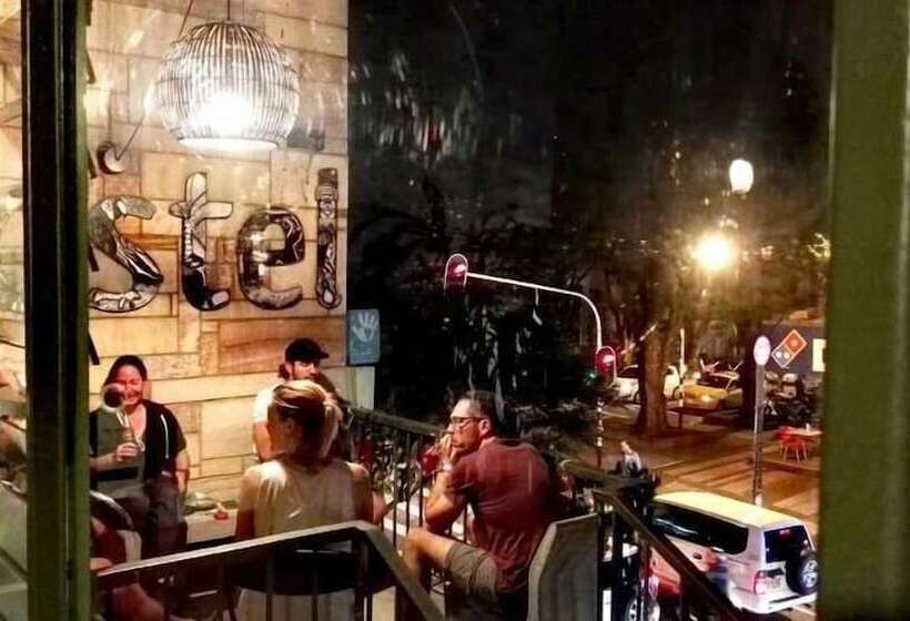 Samán Hostel Medellin