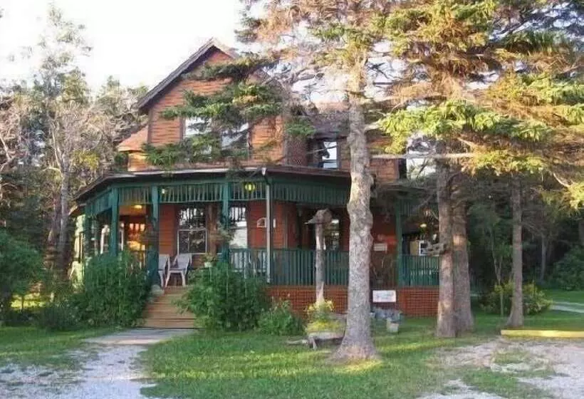 Wildflowers Country Inn